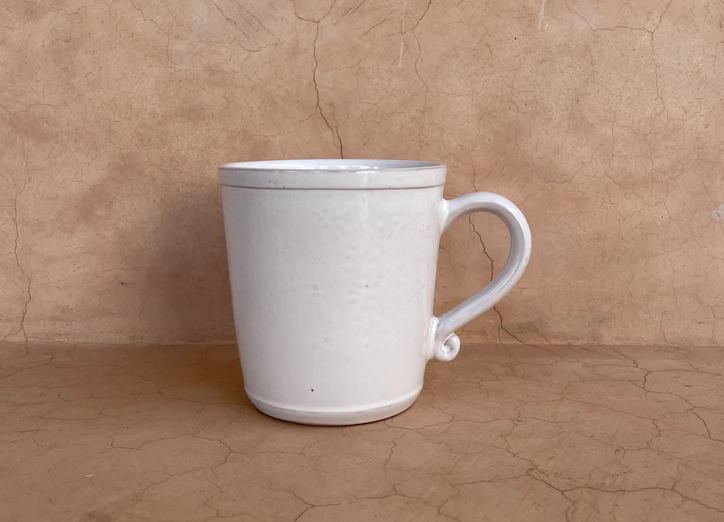 Clos du Manoir Mug