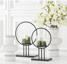 Load image into Gallery viewer, Black Metal Ring Candleholders
