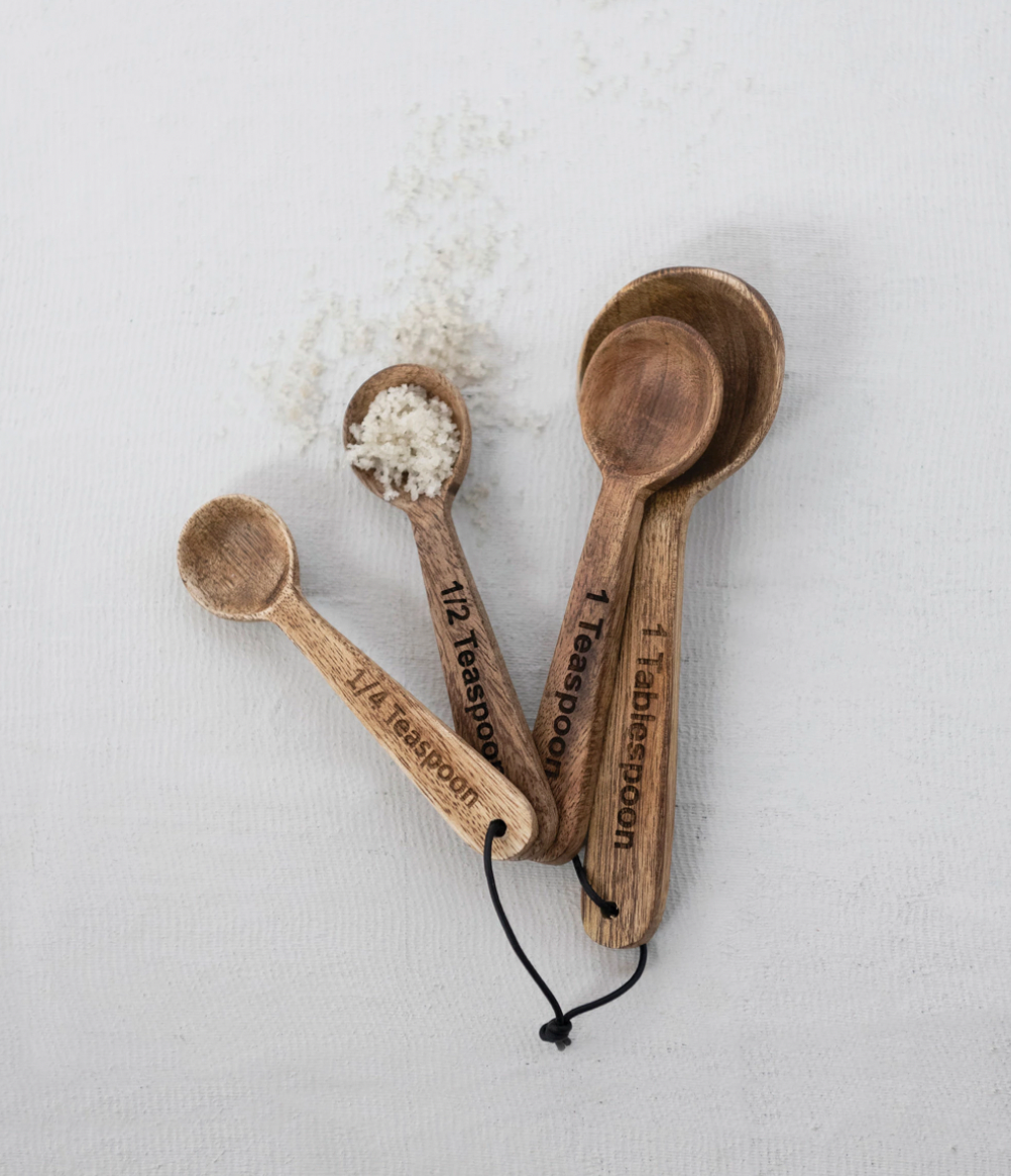 Set of 4 Measuring Spoons. 1 Tablespoon, 1 Teaspoon, 1/2 Teaspoon